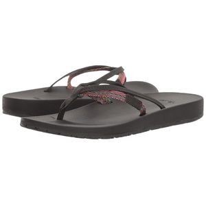 Teva Azure 2 Strap Flip Flop black sandal size 6